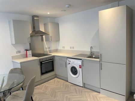 1 bedroom flat to rent - Photo 4