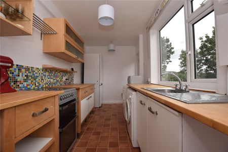 23, Brick Mill Road, Pudsey, West Yorkshire, LS28 9EN - Photo 4
