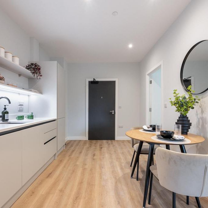 Studio to rent - Photo 1
