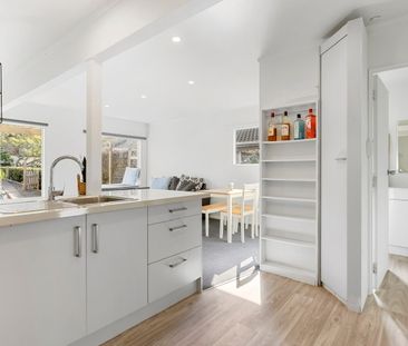 Cute and Central in Hillsborough. - Photo 6