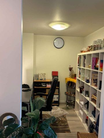 Immaculate Apartment 2 Bedroom with 1 Study - Photo 2