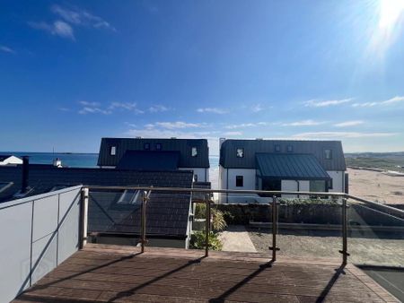 37 Causeway Street, Portrush, BT56 8AB - Photo 3