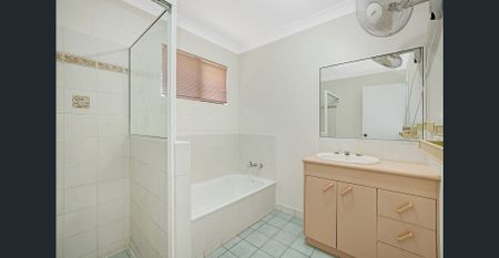 Lovely 3 Bedroom Family Home - Photo 5