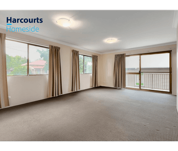 Spacious Townhouse Style Living - No Units Above/Below - Photo 5