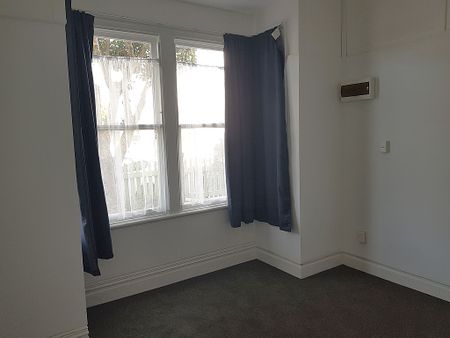 b/20 Te Wharepouri Street, Berhampore Wellington 6023 - Photo 4