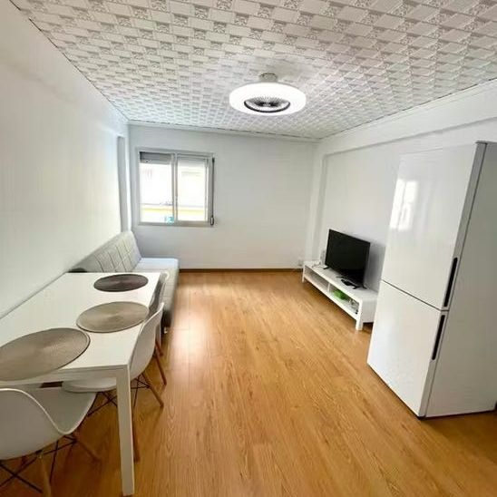 Carrer Mestre Alberto Luz, Valencia, Valencian Community 46035 - Photo 1