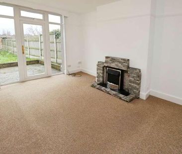 Firshaw Road, Meols, CH47 - Photo 1