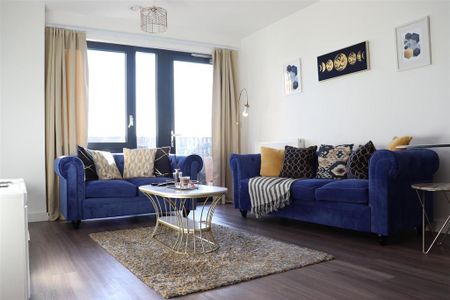 3 bedroom apartment to rent - Photo 5