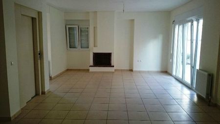 Μεζονέτα για ενοικίαση Κέντρο (Καλύβια Θορικού) - Φωτογραφία 2