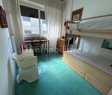 Villa bifamiliare via Riccione 114, Fregene, Fiumicino - Photo 5