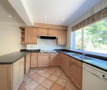 3 bedroom detached house to rent - Photo 5