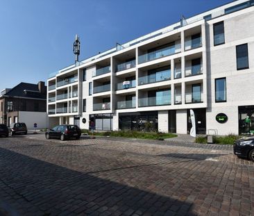 Nieuwbouwappartement met 2 slpks, autostaanplaats en terras te Maldegem centrum - Photo 1