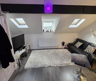 4 bedroom terraced house to rent - Photo 4