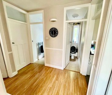 Fieldview Room 2 - Photo 4