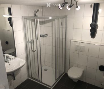 Charmantes freistehendes 4.5-Zimmer-Einfamilienhaus mit grossem Garten - Photo 6