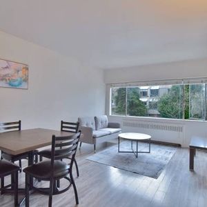 AVAILABLE February 1st- Pet Friendly Furnished 1 Bedroom @ 1540 Haro - Photo 2