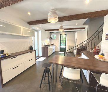Location Maison 5 pièces 170m² CASSIS 13260 - Photo 5