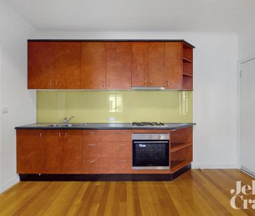 31 Wakefield Street, Kensington - Photo 1