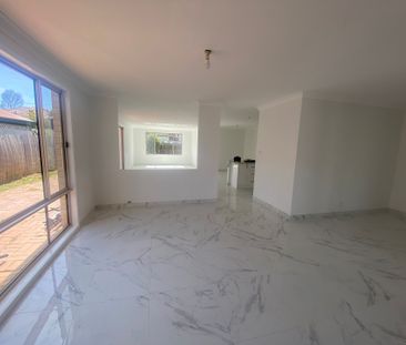 Large 4 Bedroom House For Lease - Photo 4