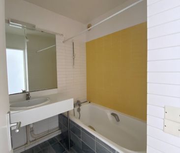 Location Appartement 2 pièces 61m² - Photo 5