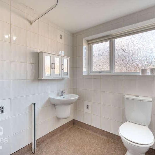 Shipley Road, Lytham St. Annes, FY8 - Photo 1