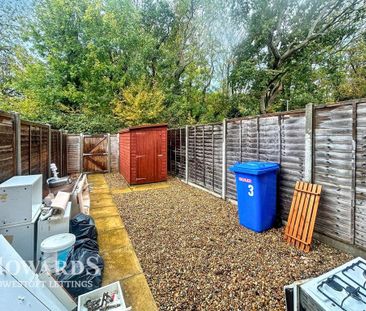 2 bedroom terraced house to rent - Photo 6