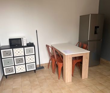 Location Appartement 2 pièces 43m² ANGOULEME 16000 - Photo 3