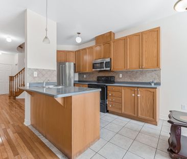 For Lease - 4 Rocky Point Crescent, Brampton, Ontario - Photo 6