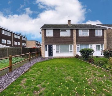 3 bedroom semi-detached house to rent - Photo 1