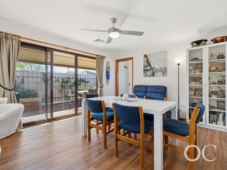 Open the Door to Easy-Care Living with Modern Comfort - Photo 5