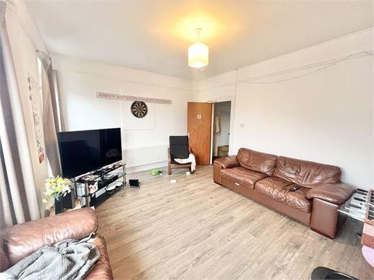 4 bedroom house share to rent - Photo 1