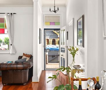 17 Lindsay Street, Hamilton NSW 2303 - House For Rent | Domain - Photo 6