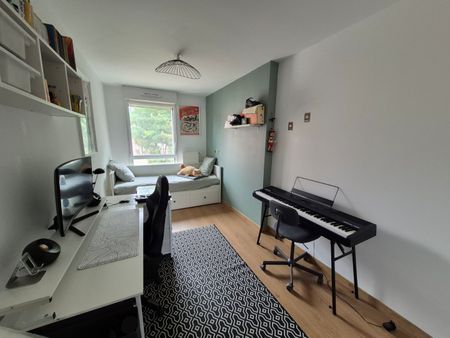 Location Appartement 3 pièces 68m² SECLIN 59113 - Photo 5