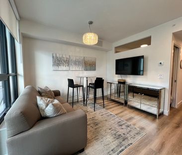 Amazing 1 Bed Condo with LAKE VIEWS (#1601) - Photo 3