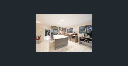 9 Watsonia Street, Maroochydore - Photo 3