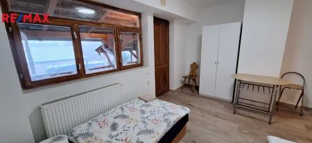 Pronájem bytu 1+kk, 18 m - Fotografie 4