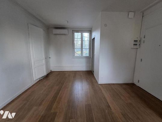 BERNAY CENTRE VILLE STUDIO RENOVE DE 20 m² - Photo 1