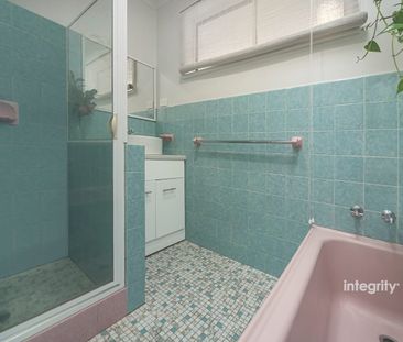 Full of Charm and Fully Furnished - Photo 5