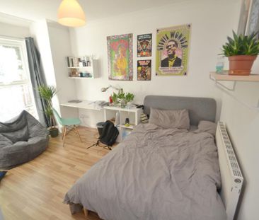 1 bedroom semi-detached house to rent - Photo 2