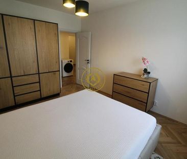 Inchiriez apartament 3 camere in Hunedoara, Central-Bd. Dacia, 60mp - Photo 6