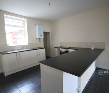 3 bedroom terraced house to rent - Photo 4