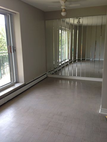 1 bd Condo for Rent in Hamilton, ON - Photo 4