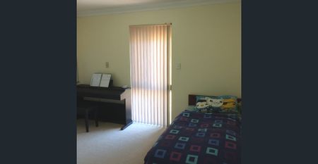 Very Neat, Tidy and Secure Family Home - Photo 3