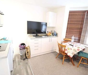 Castle Street, High Wycombe, HP13 - Photo 5