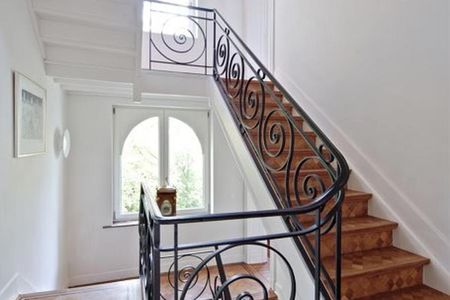 Superbe propriété de grand charme entièrement rénovée - Foto 2