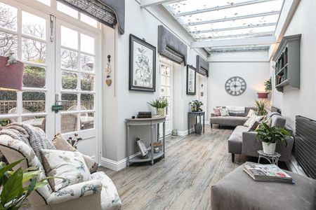 King Edwards, Rivelin, Sheffield - Photo 3