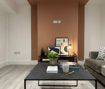 6 bedroom house to rent - Photo 2