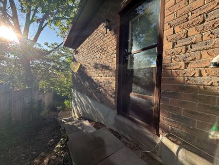 For Lease - 77 Fox Run Unit# Bsmt, Barrie, Ontario - Photo 2
