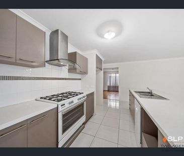 Size Does Matter! - Photo 5