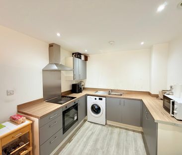 Newton Road, Yeovil, Somerset - Photo 4